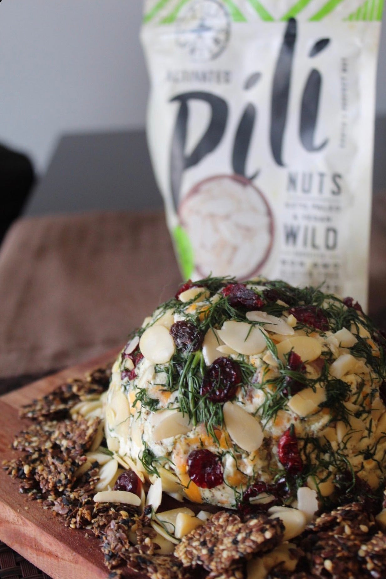 No-Bake Keto Cheeseball